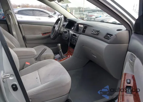 2005 Toyota Corolla Le z USA, uszkodzony, nr VIN 2T1BR32E05C451354